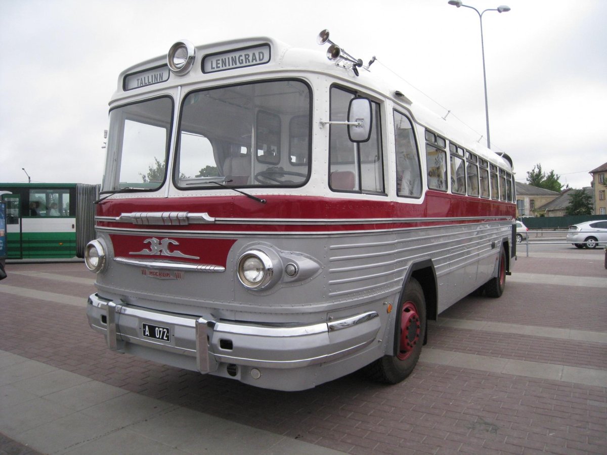 Автобус ЗИЛ 127