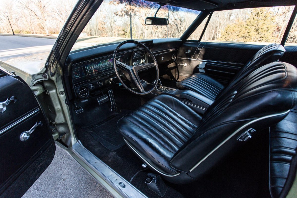Chevrolet Impala SS 1967 салон