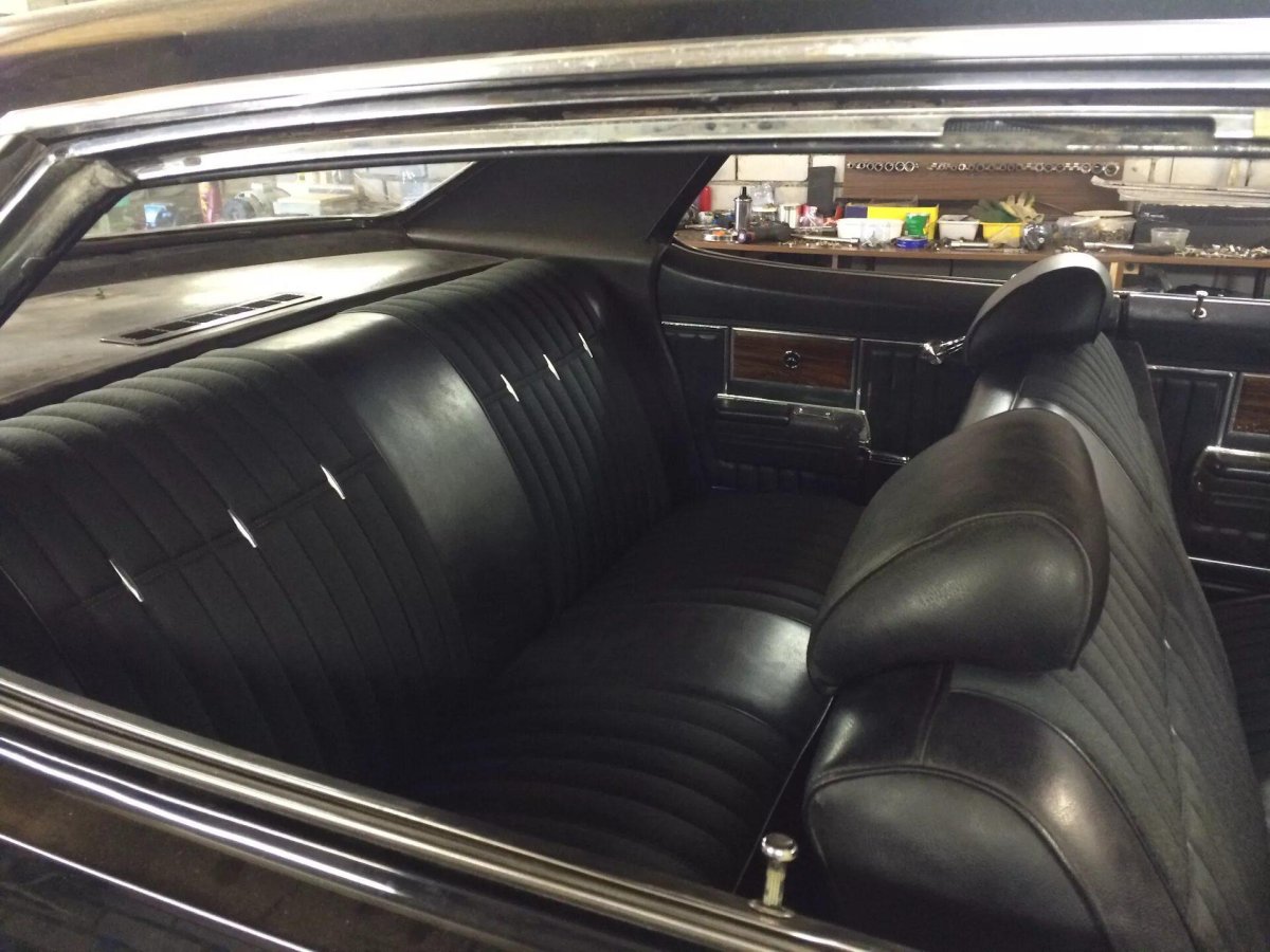 Шевроле Импала 1967 внутри