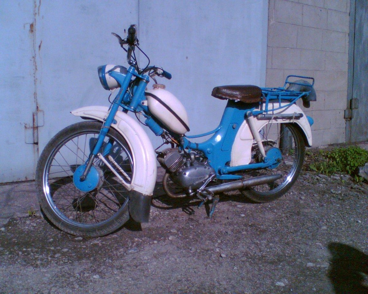 Советский мопед Рига 3