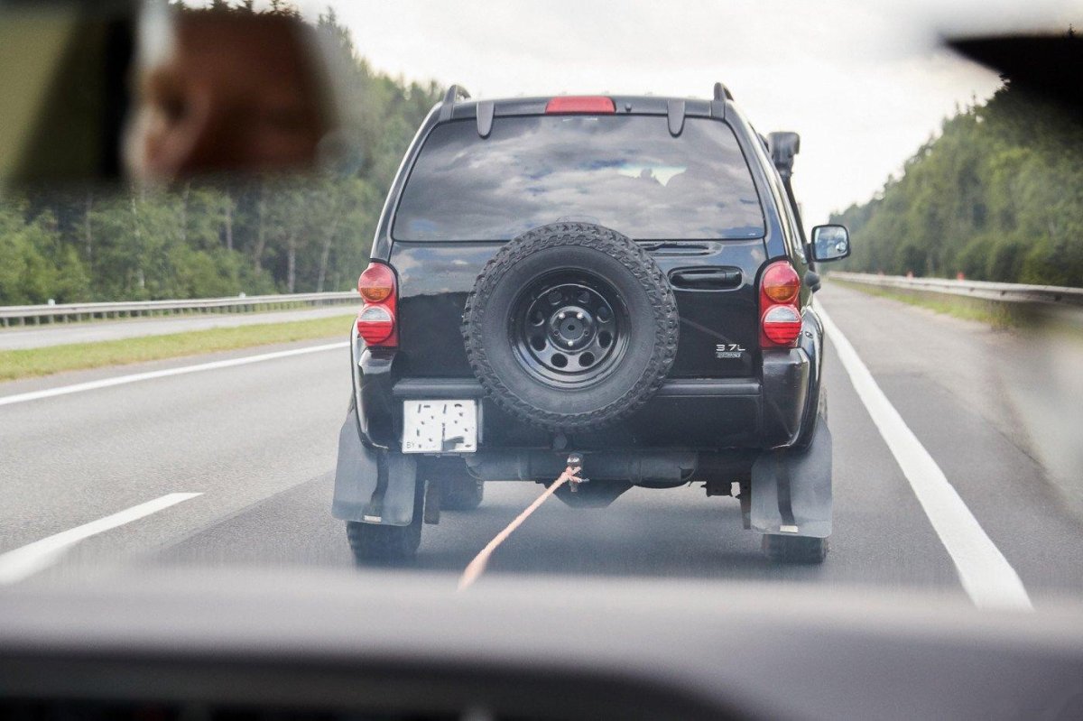 Буксировка авто