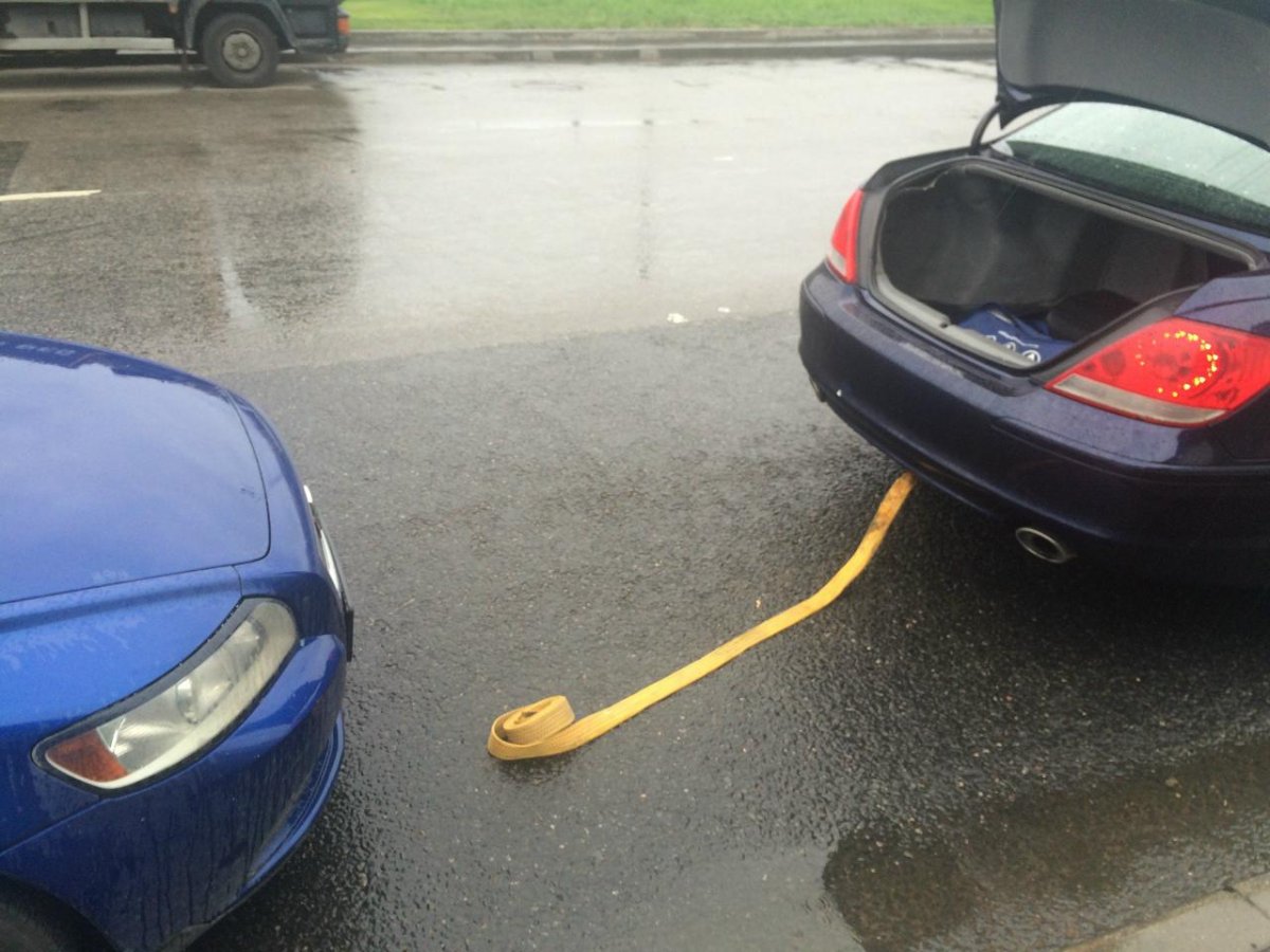 Буксировка Вольво s40