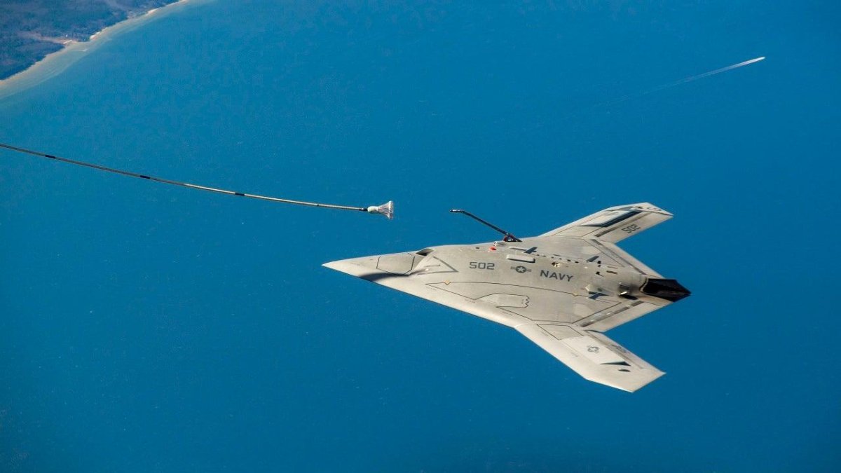 Northrop Grumman x-47b беспилотник