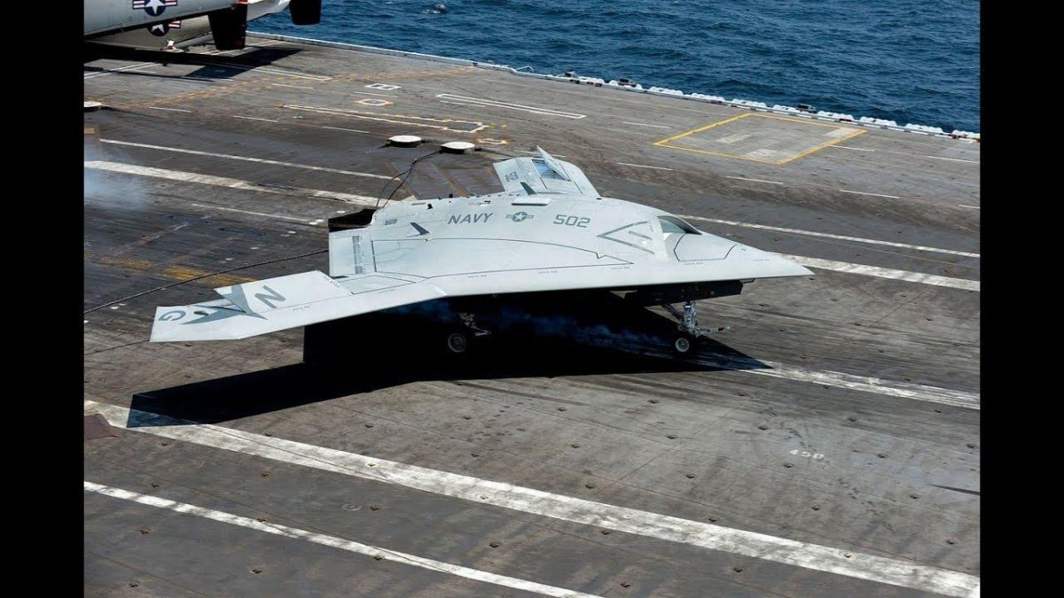 БПЛА X-47b