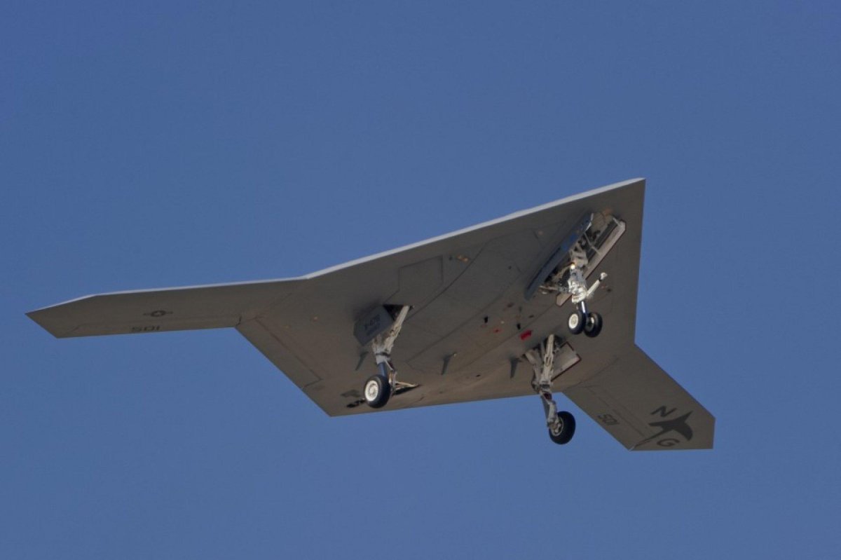 БПЛА X-47b