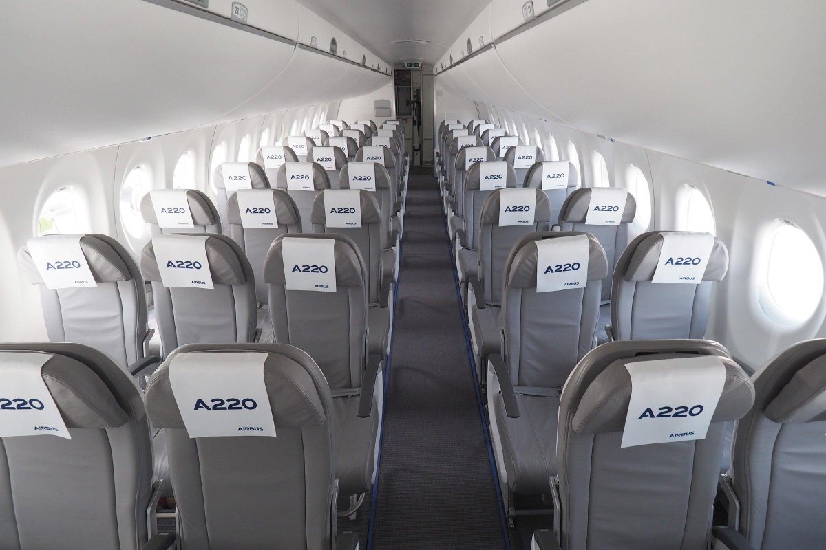Airbus a220