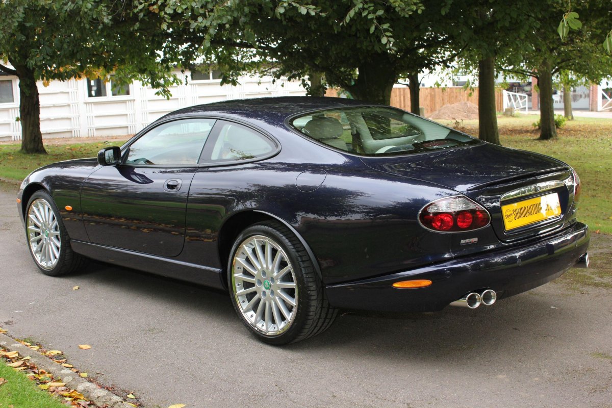 Jaguar xk8