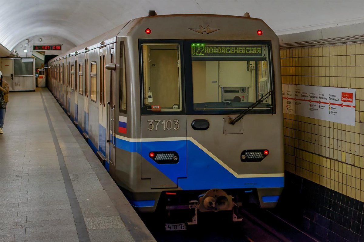 81-760 Калужско-Рижская линия