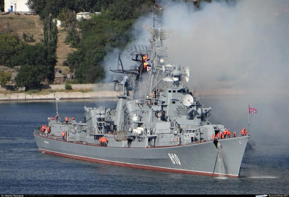 Фрегат Сметливый