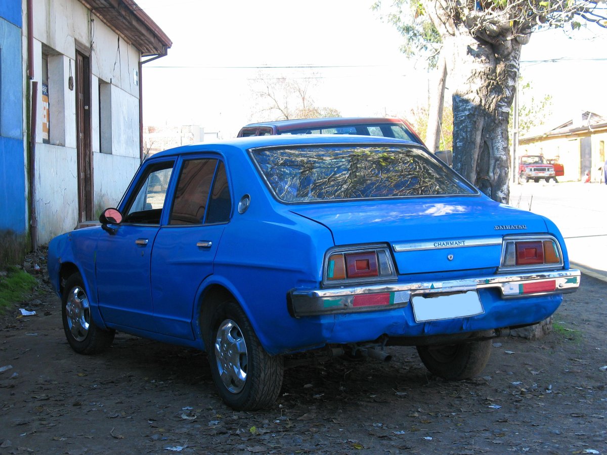 Дайхатсу Шармант 1985