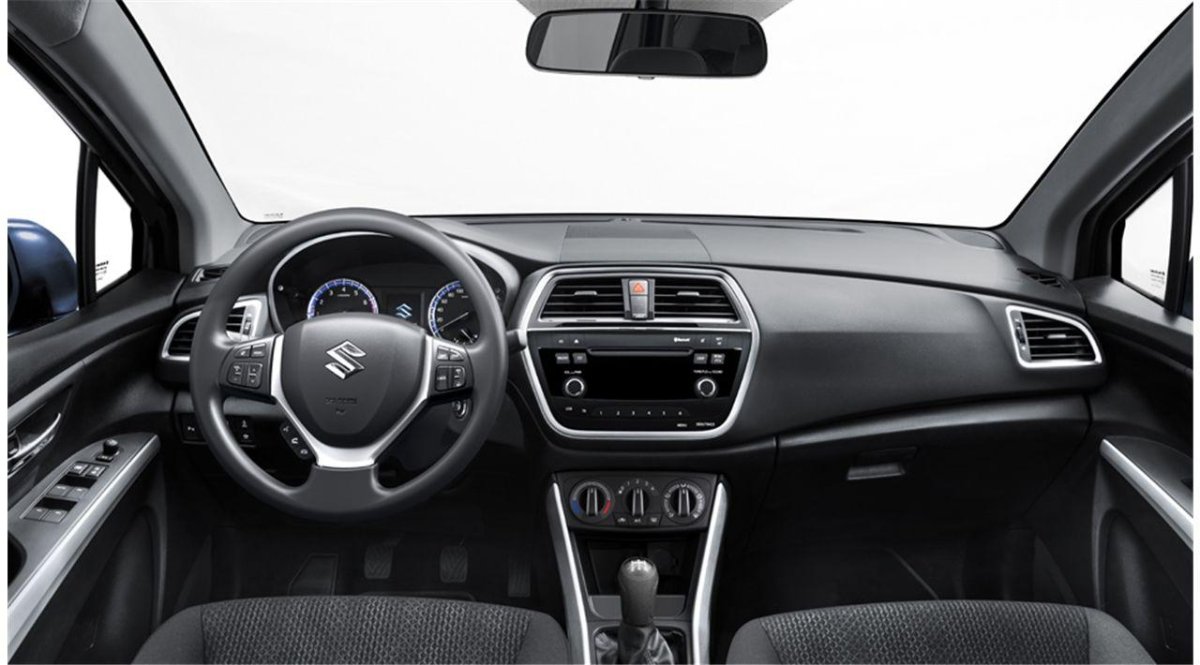 Suzuki sx4 s-Cross салон