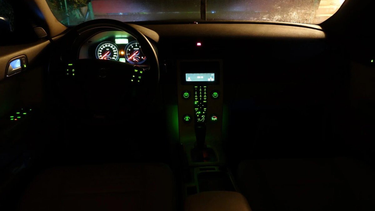 Volvo s80 II подсветка салона
