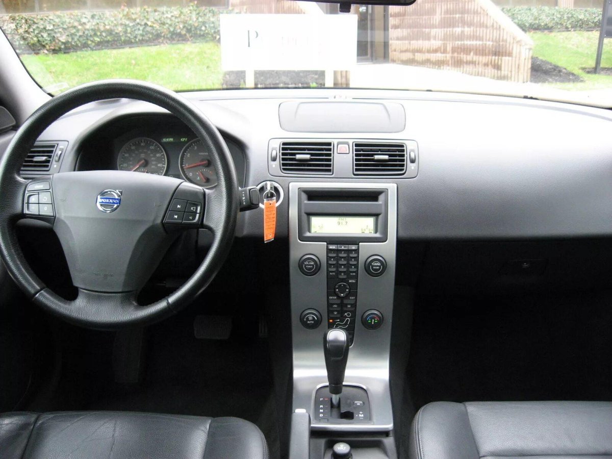 Volvo s40 2005 салон