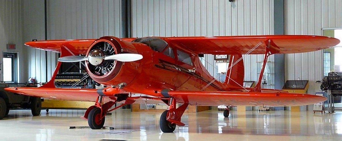 Beechcraft model 17 Staggerwing