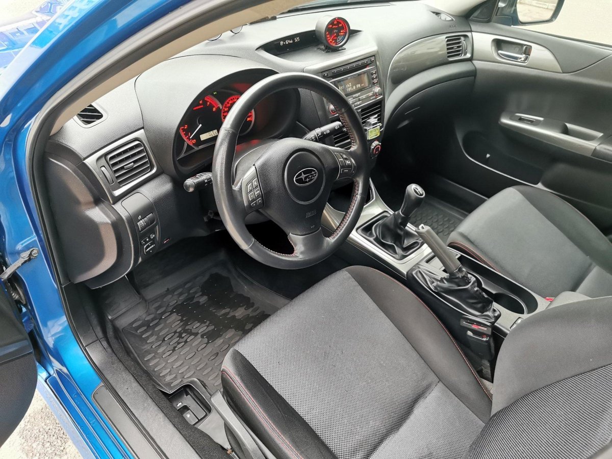 Subaru Impreza 2008 салон