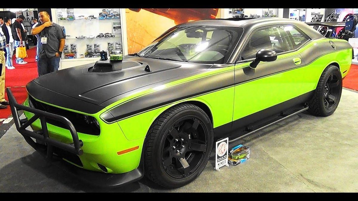 Dodge Challenger srt8 Форсаж