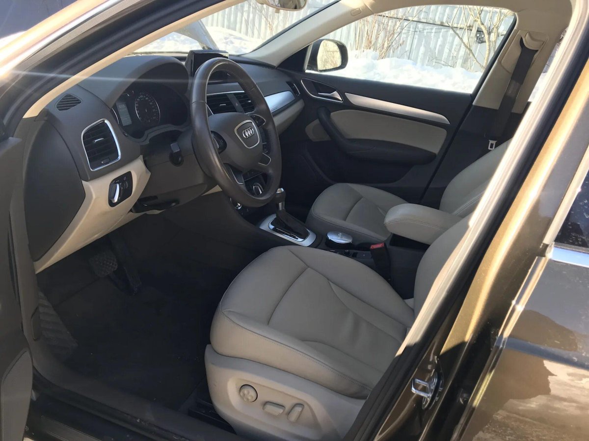 Гранд Сценик 3 с бежевым салоном