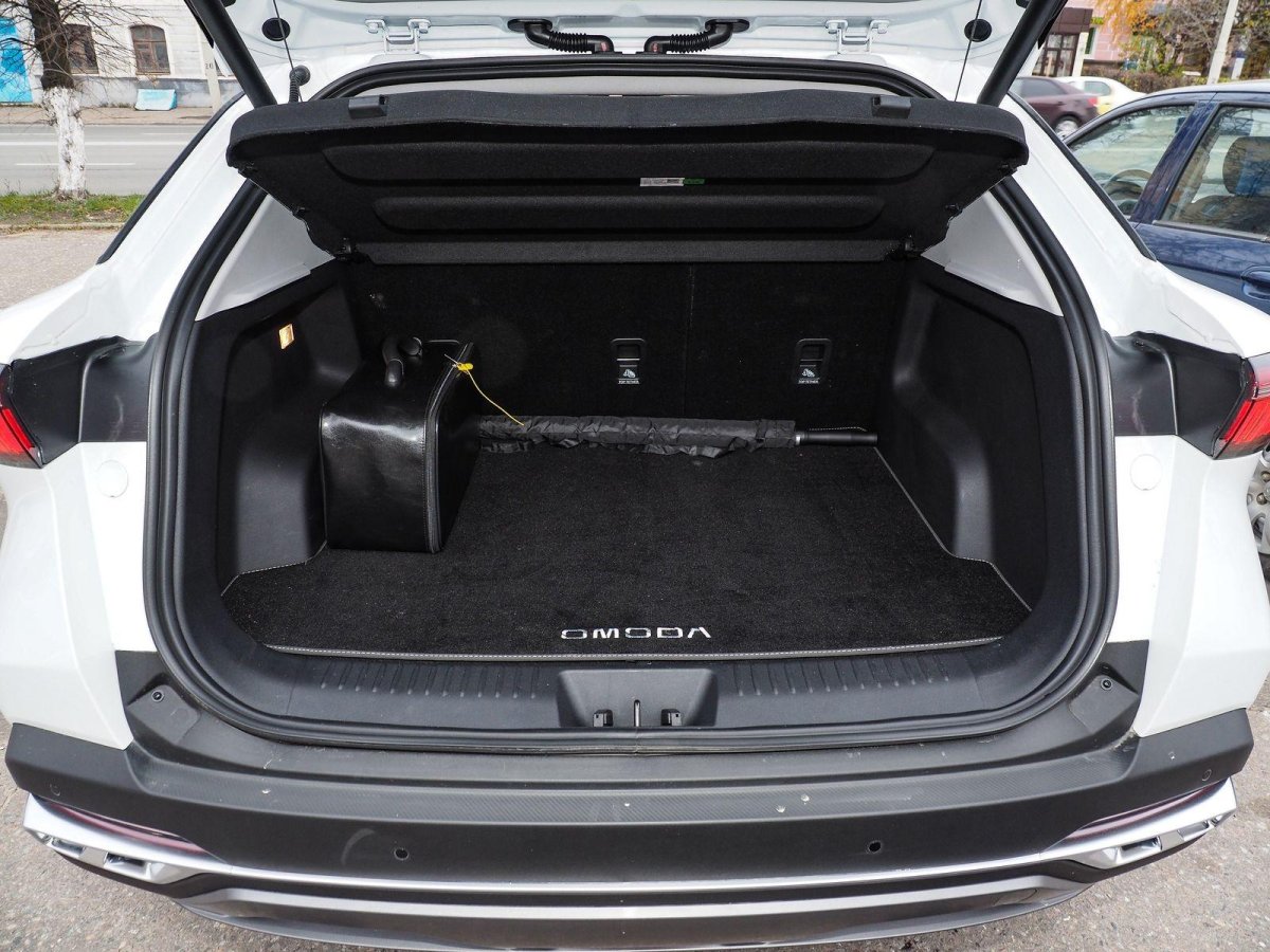 Omoda c5 багажник