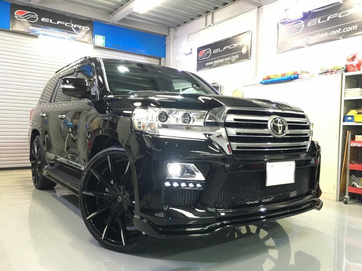 Toyota Land Cruiser 200 обвес