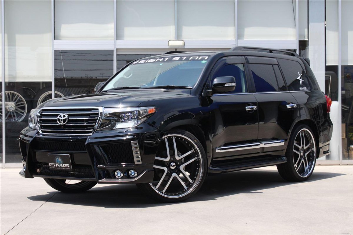 Toyota Land Cruiser 200 Tuning Land