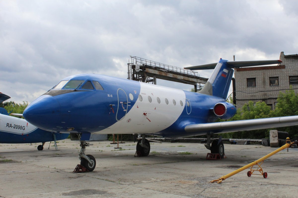 Як-40 СИБНИА