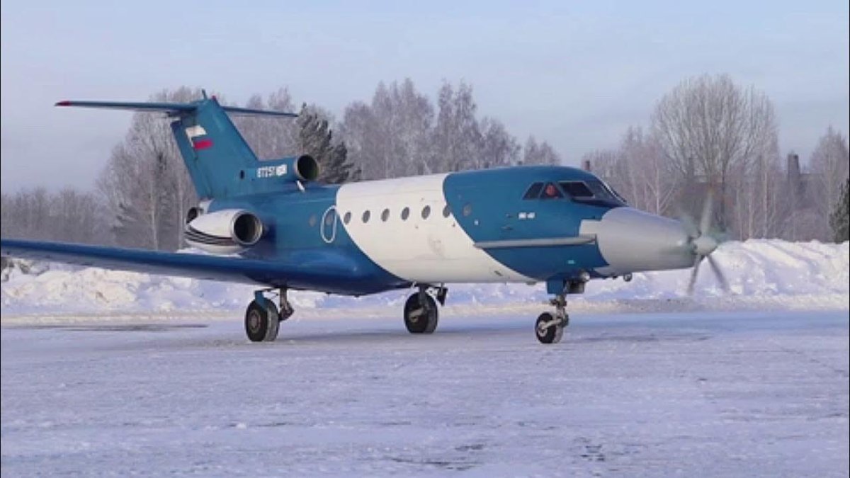 Як-40 СИБНИА