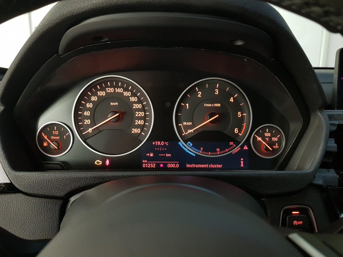 Приборная панель 6wa f30