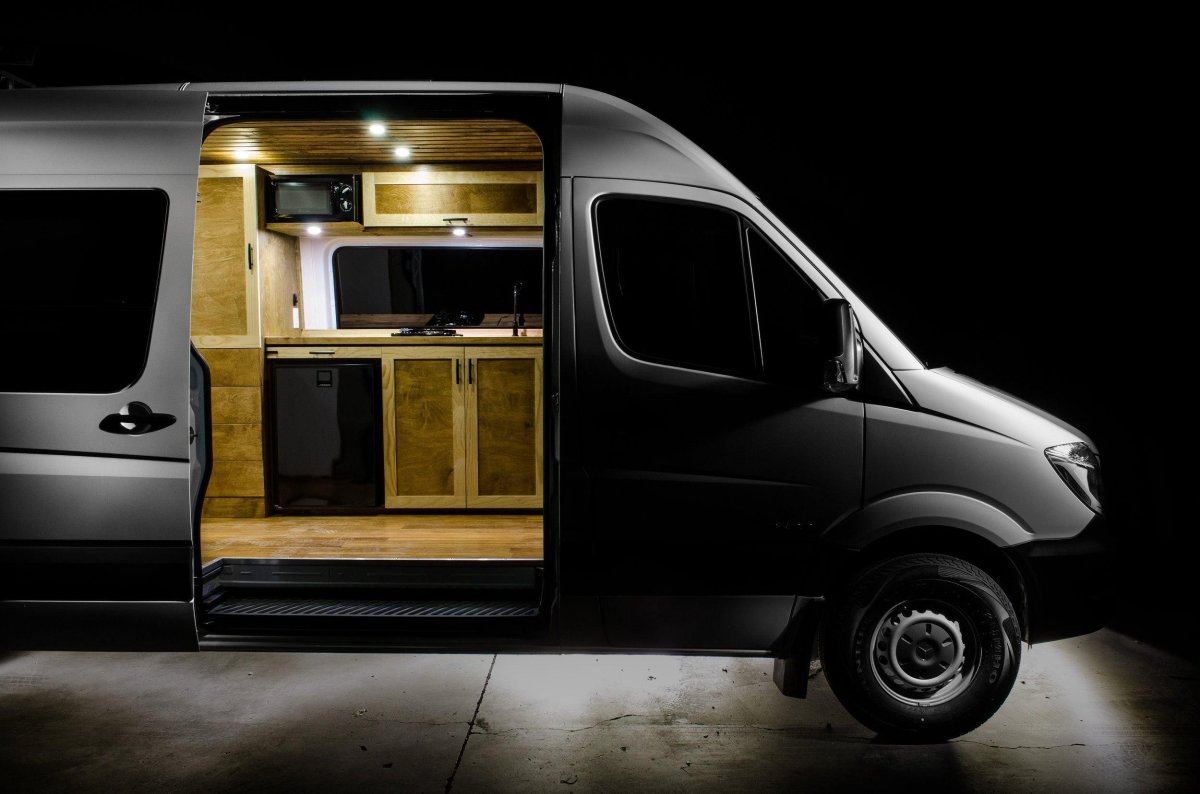 Ford Transit фургон автодом