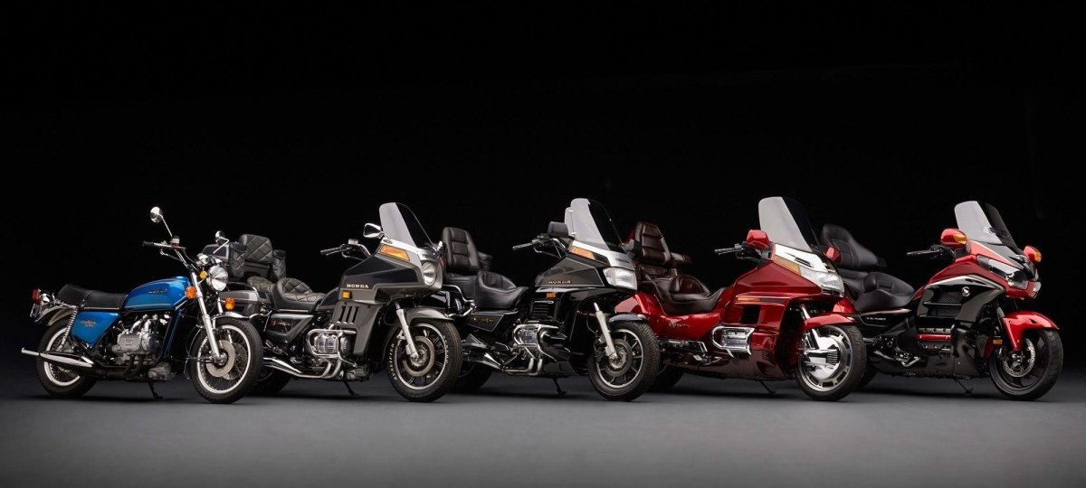 Хонда Голд Винг 1800