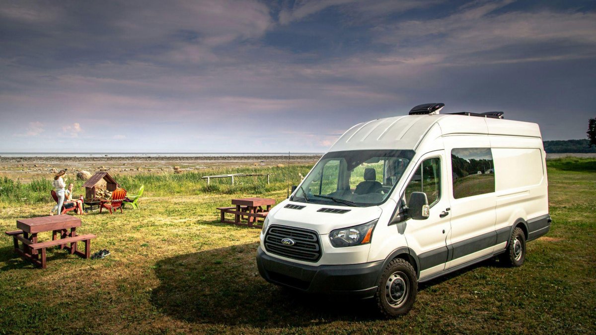 Ford Transit vanlife