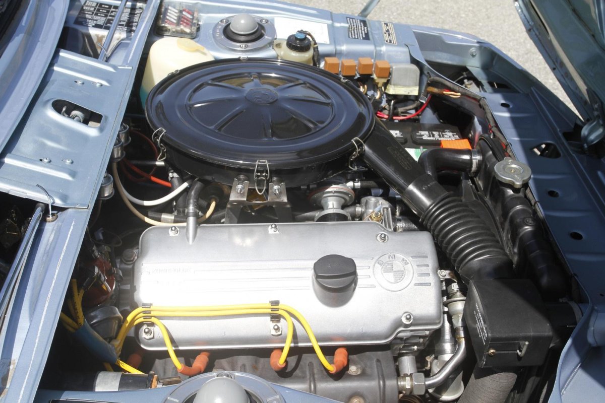 Мотор БМВ м10