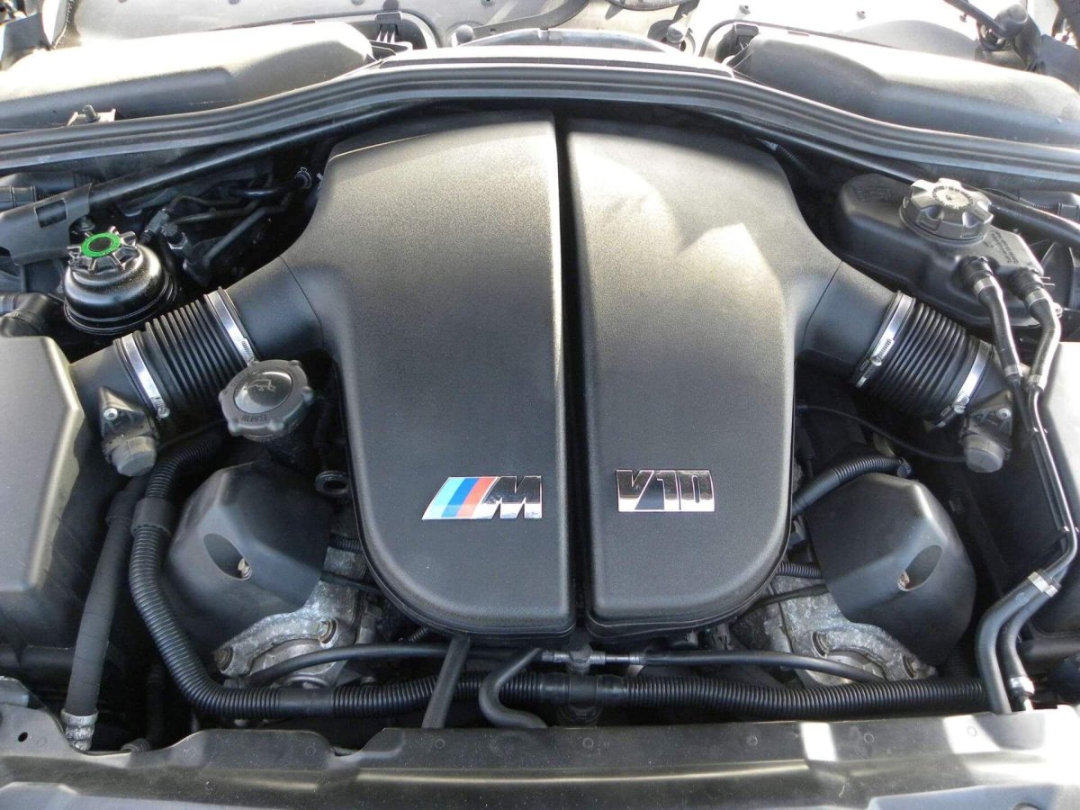 BMW s85 v10
