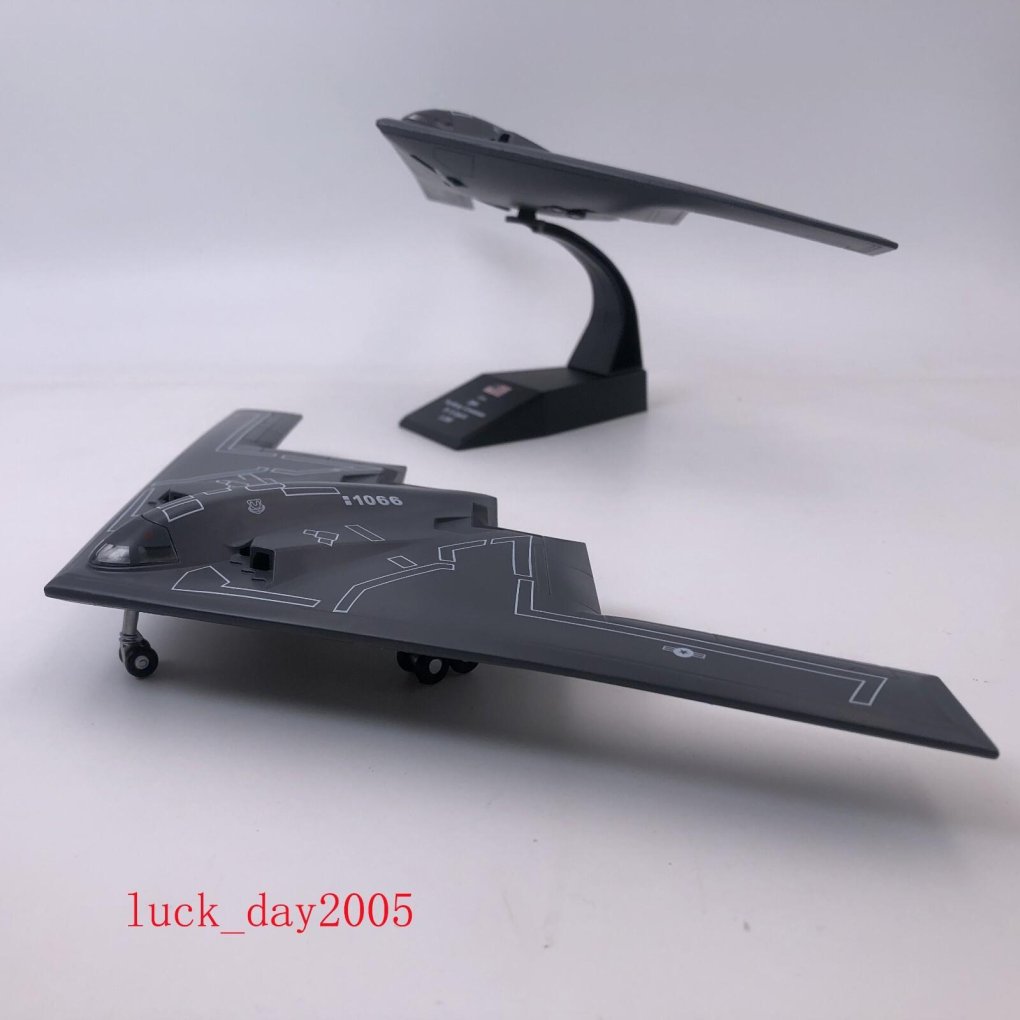 B-2 Spirit из лего