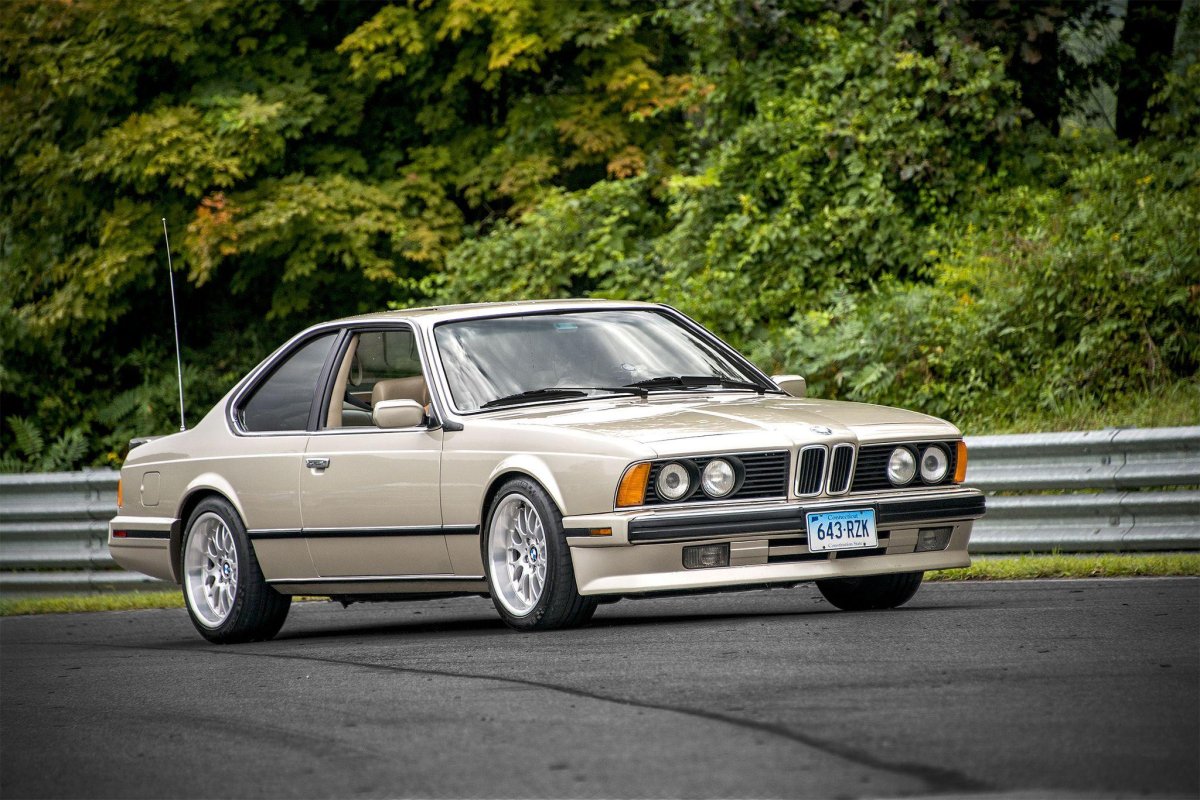 BMW 6 e24
