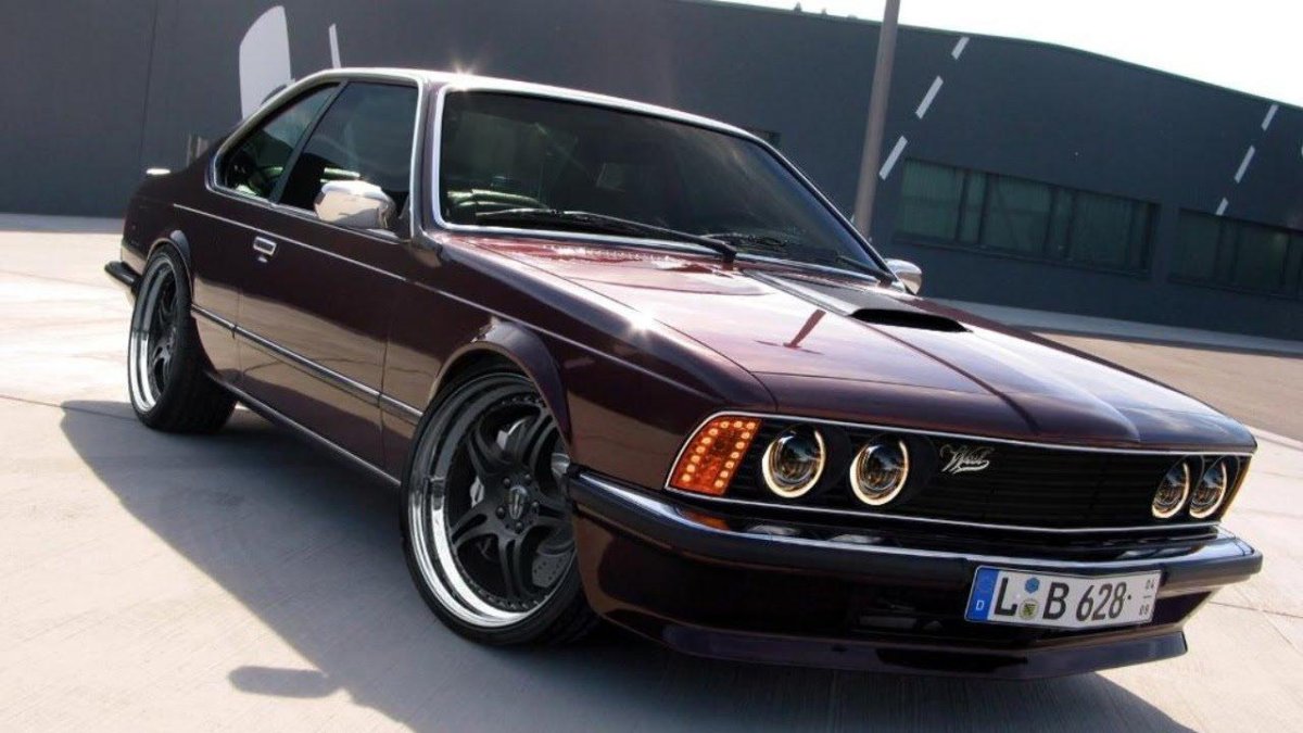 BMW 6 e24