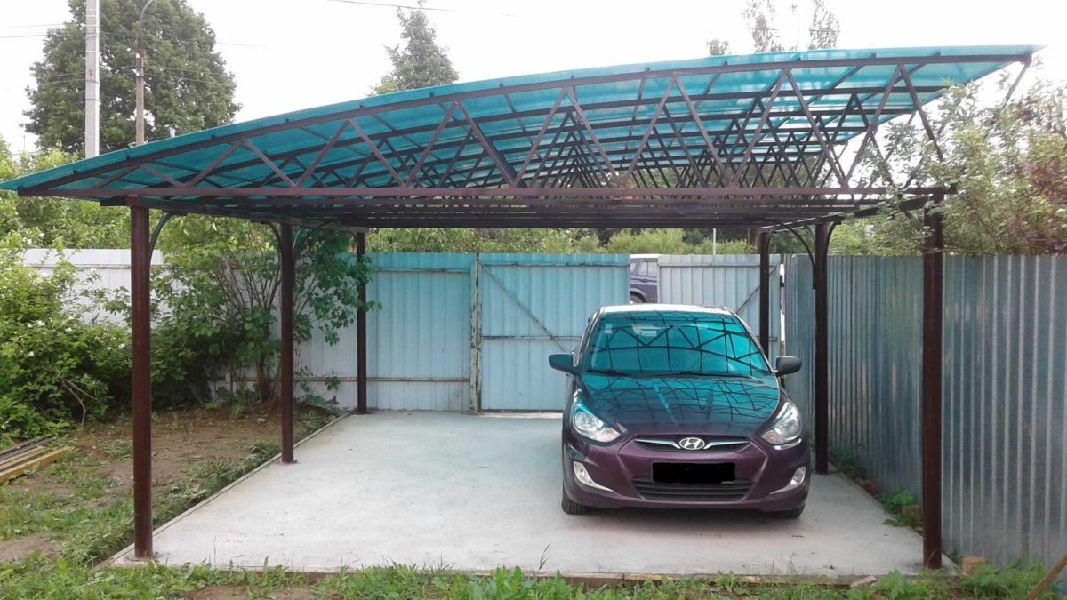 Навес автомобильный из поликарбоната