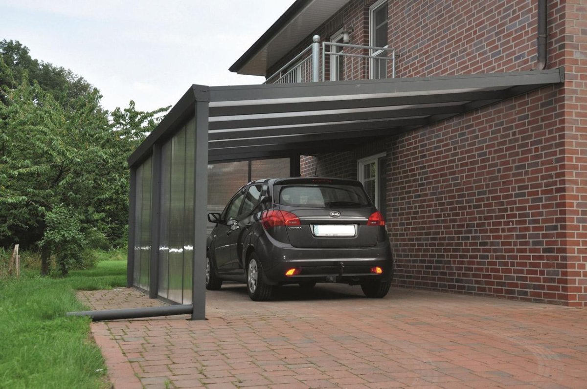 Гараж с навесом