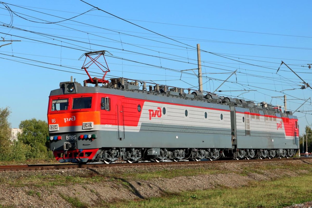 Электровоз 2эс5к