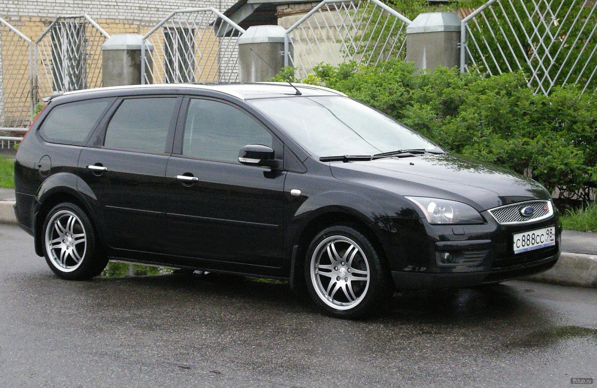 Ford Focus 2 универсал r17