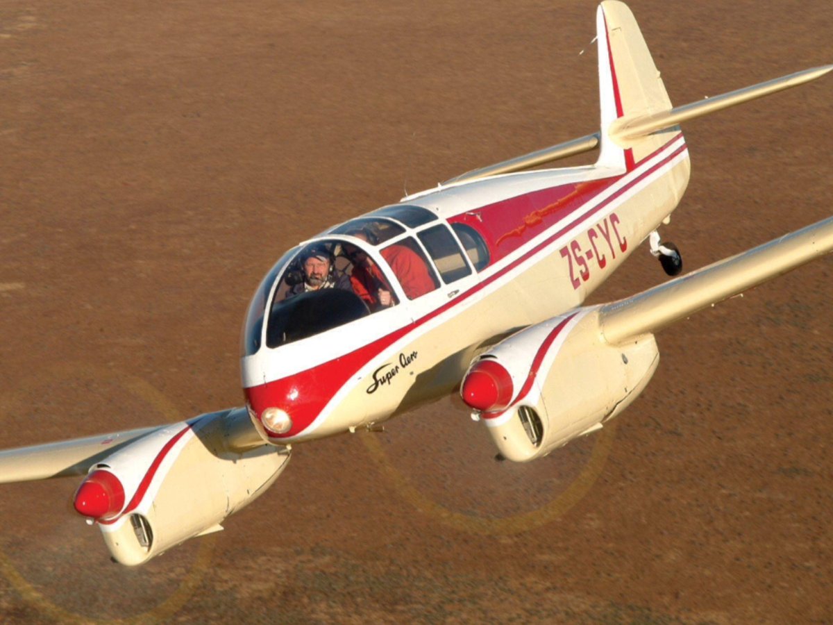 Самолет супер Аэро 45