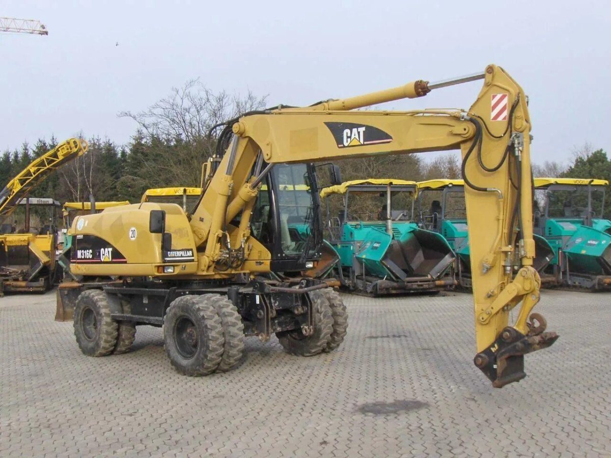Caterpillar m316c
