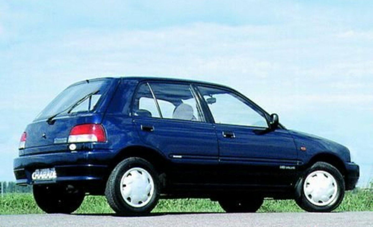 Daihatsu Charade 4