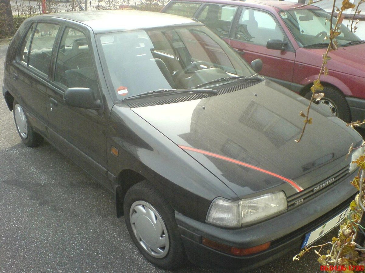 Daihatsu Charade g110