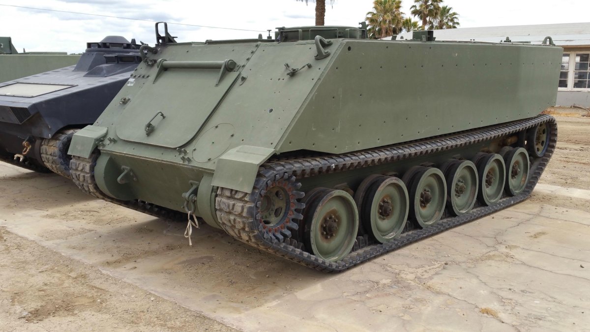 Американский БТР m113