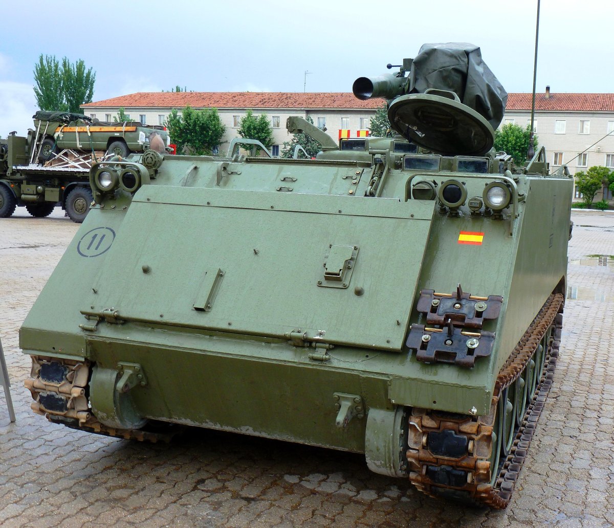 M113 Tow