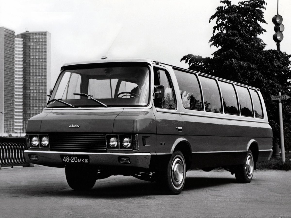 Автобус Юность ЗИЛ 118