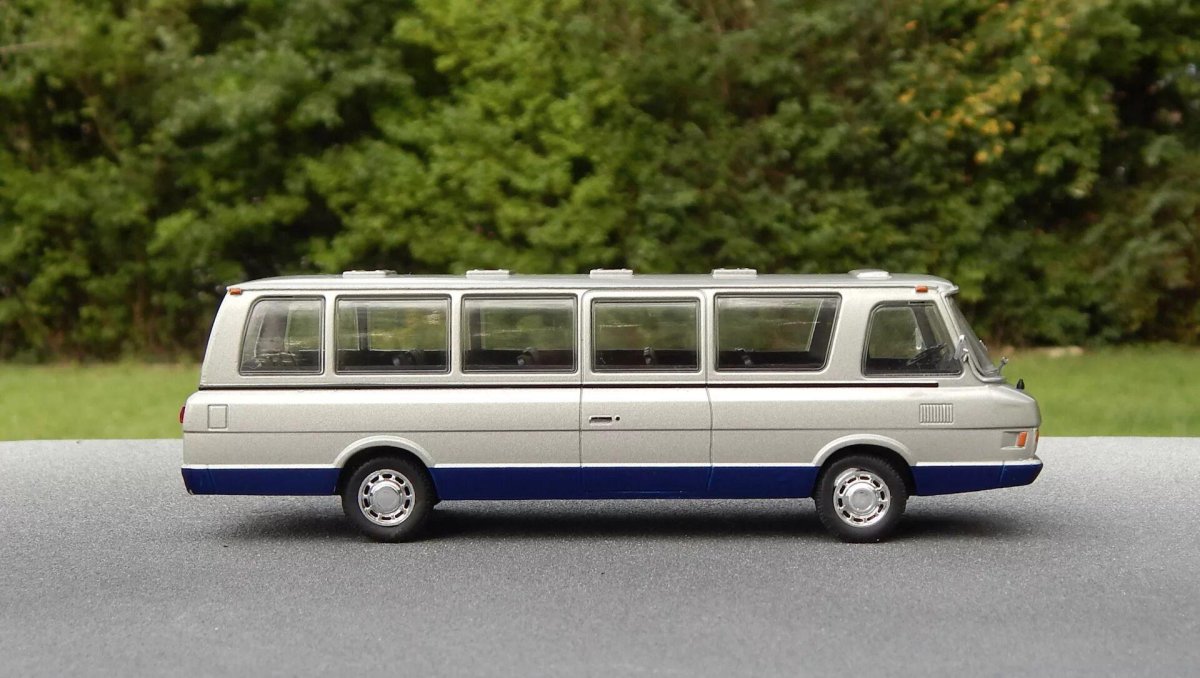 ЗИЛ 119 Юность