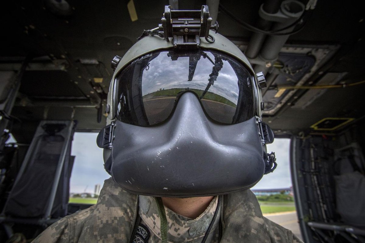 Шлем пилота uh 60