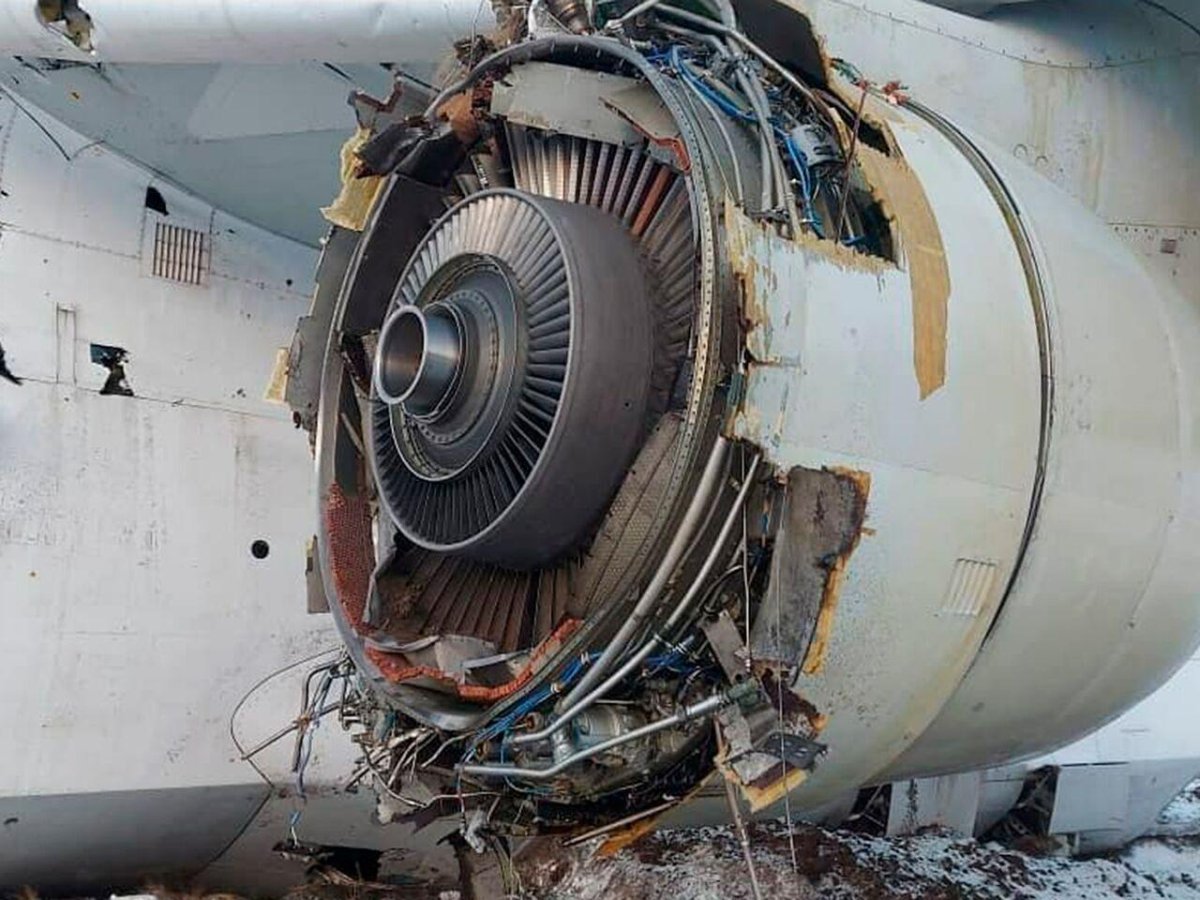 Самолет Руслан АН 124