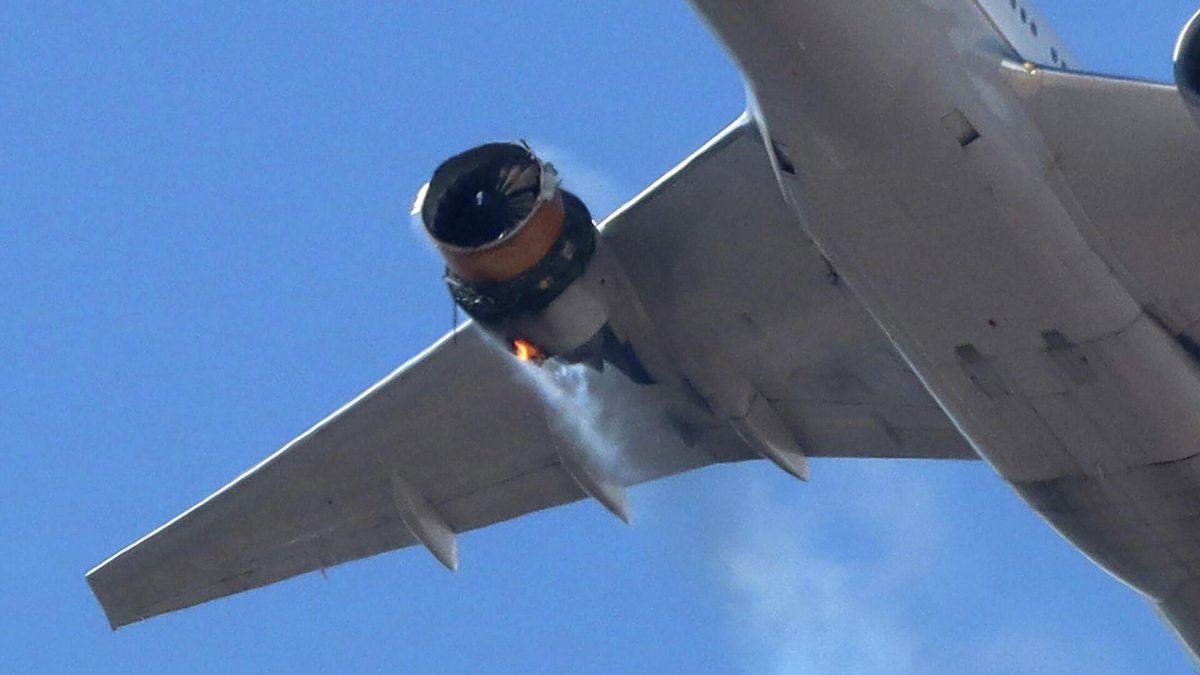 Двигатель Боинг 777